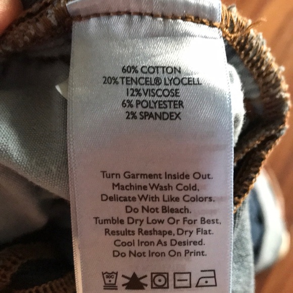 ISO✨✨✨ Eddie Bauer Jean size 10